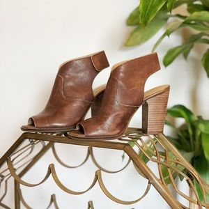 Lucky Brand Open-Toe Heel!